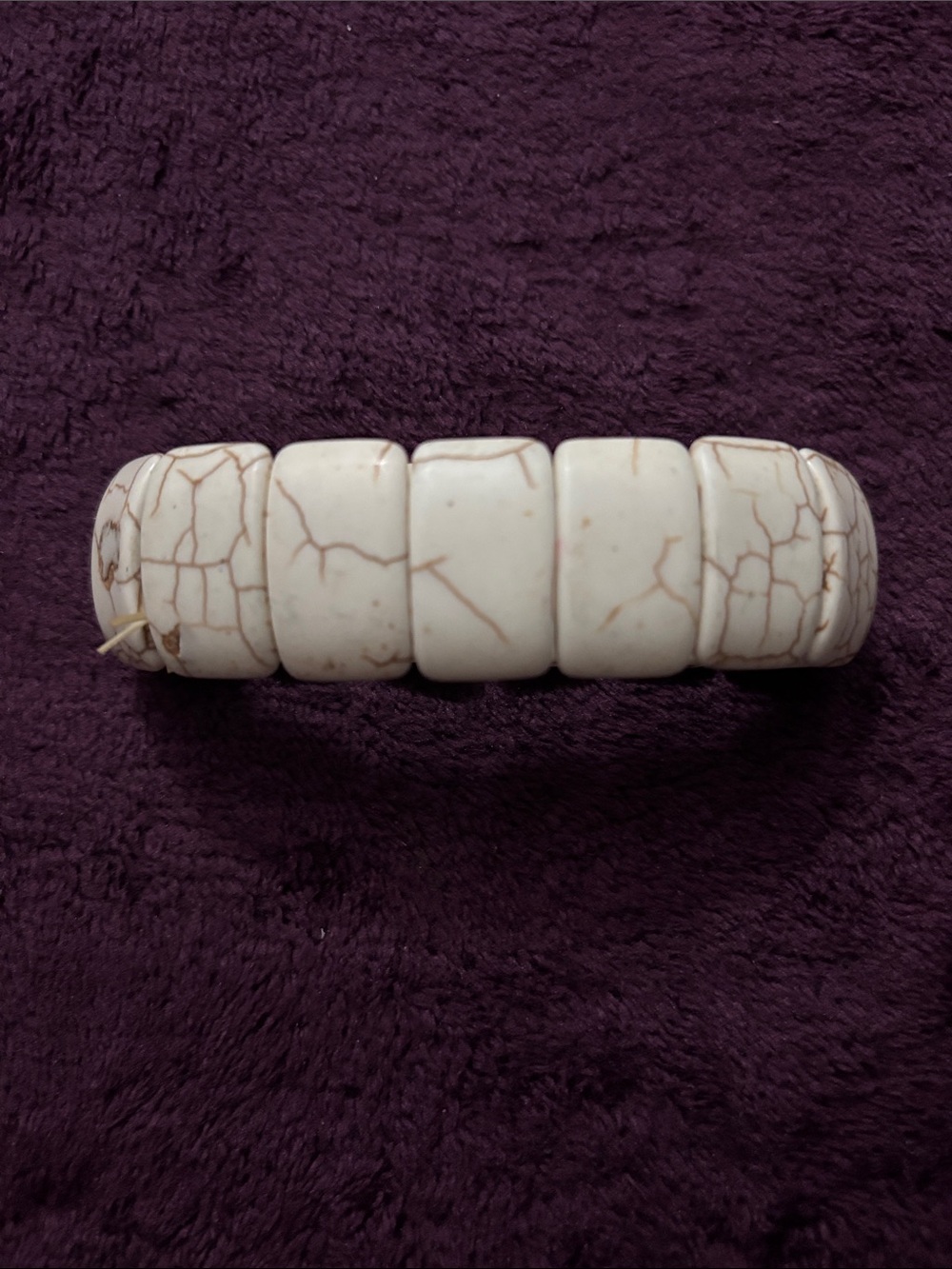White Crackle Bead Stretch Bracelet - Unbranded